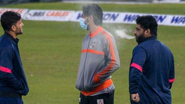 afghan cricketer shahjad smoked sports ground home