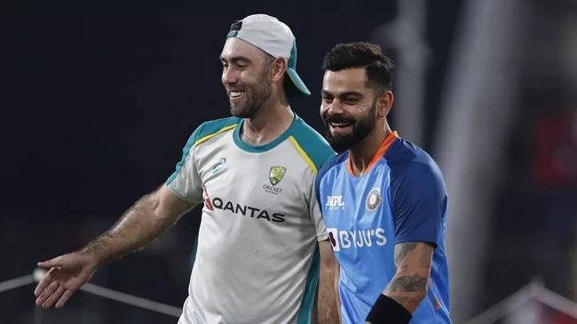 2 maxwell and kohli