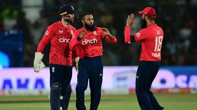 adil rashid pegged pakistan back after a flying start