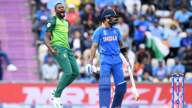 andile phehlukwayo celebrates vs virat kohli