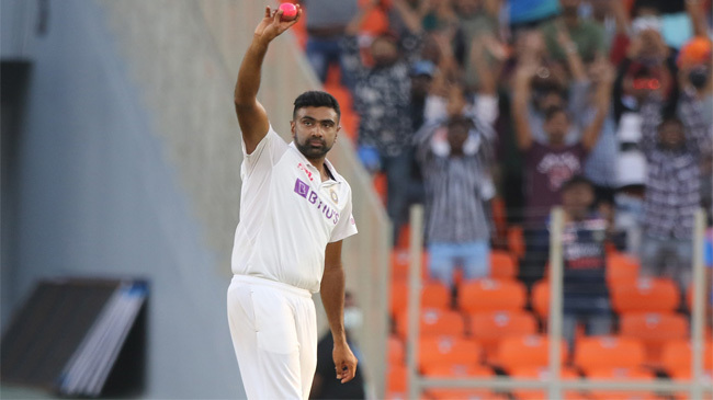 ashwin 400 wicket