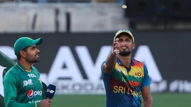 babar azam and dasun shanaka