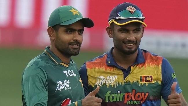 babar azam and dasun shanaka 1