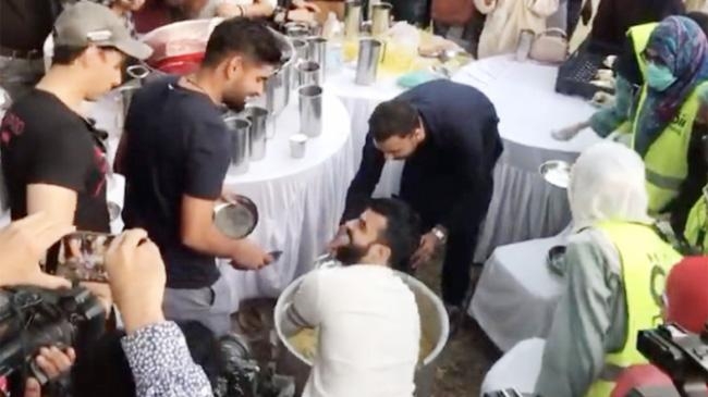 babar sadab iftar