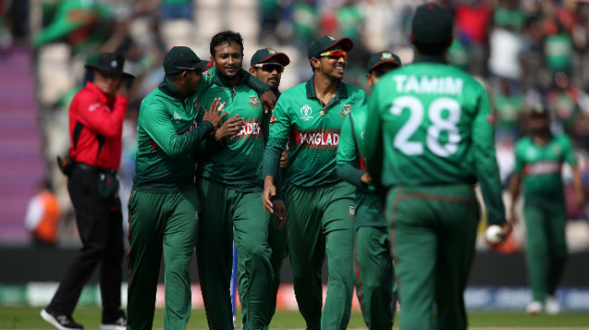 bangladesh celebrate shakib wickets