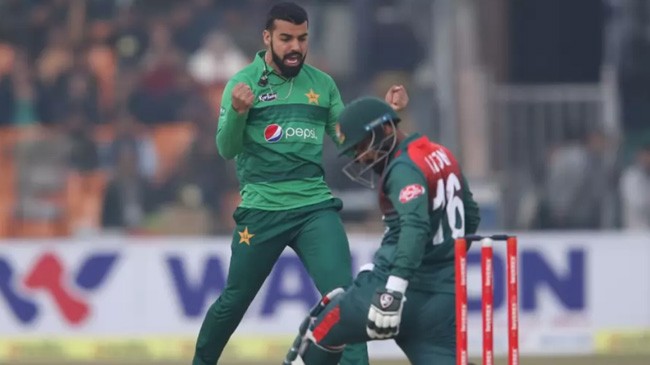 bangladesh scored 136