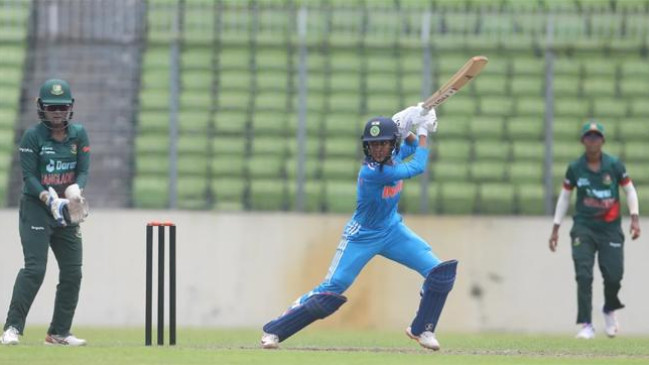 bangladesh women beated by india