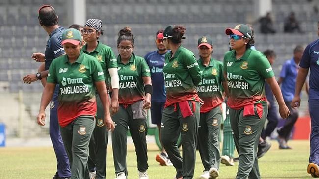 bd women team sad
