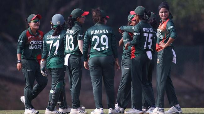 bd women win third times