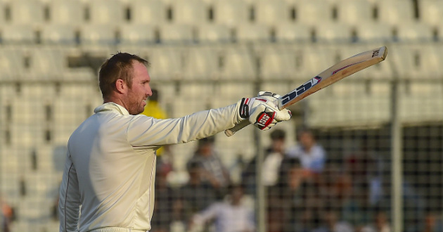 brendon taylor hit centuries in the both innings of dhaka test