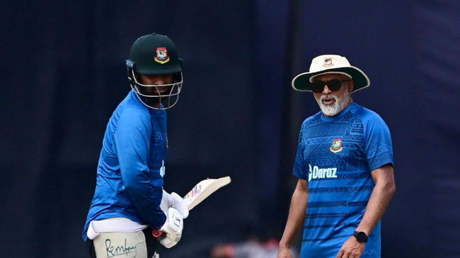 chandika hathurusingha and tamim iqbal 1