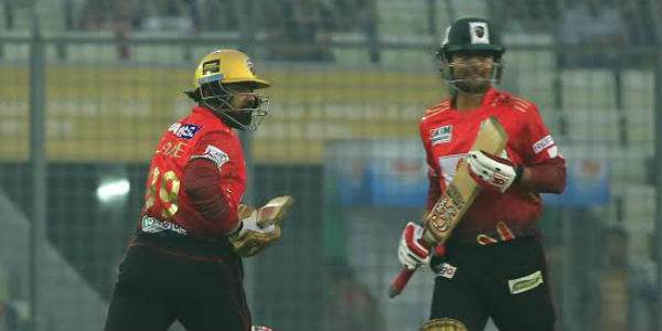 comilla beats barisal by 7 wickets