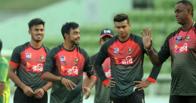 courtney walsh making plans without shakib in head