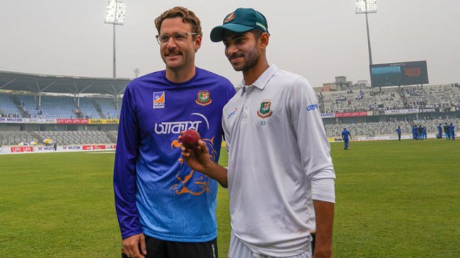 daniel vettori nayeem hasan