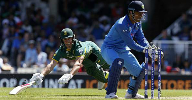 de villiars got run out by dhoni