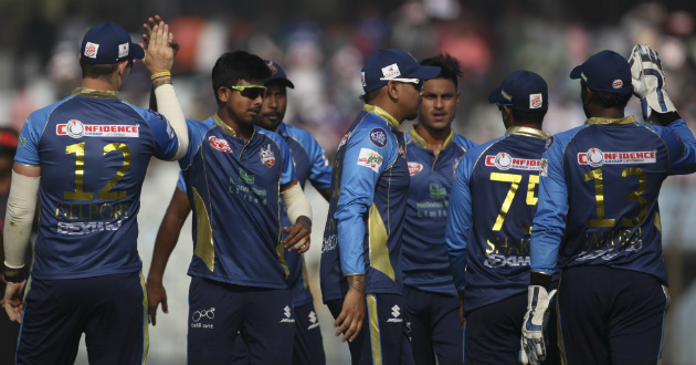 dhaka beats chittagong by 7 wickets