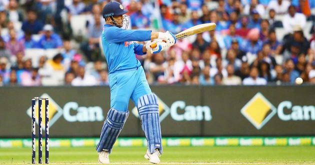 dhoni smash