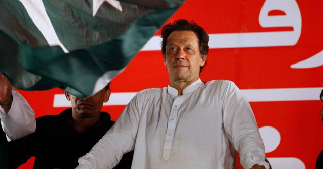 imran khan successful cricketer and politician