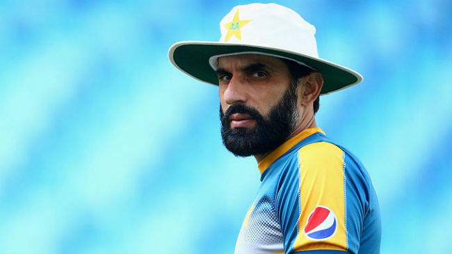 misbah to lead training camp in pakistan