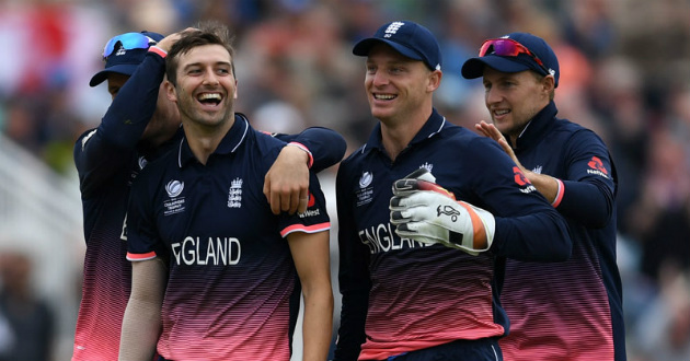 joss buttler celebrating a wicket of australia in ct