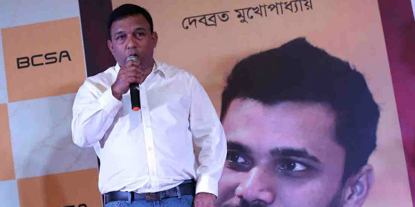khaled mahmud talking about mashrafe on the book opening programe of mashrafe