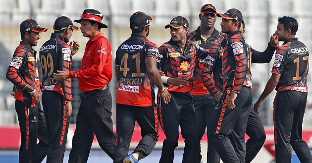 khulna beats rajshahi by two wickets