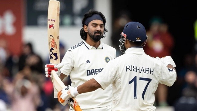 kl rahul gets a hug from rishabh pant