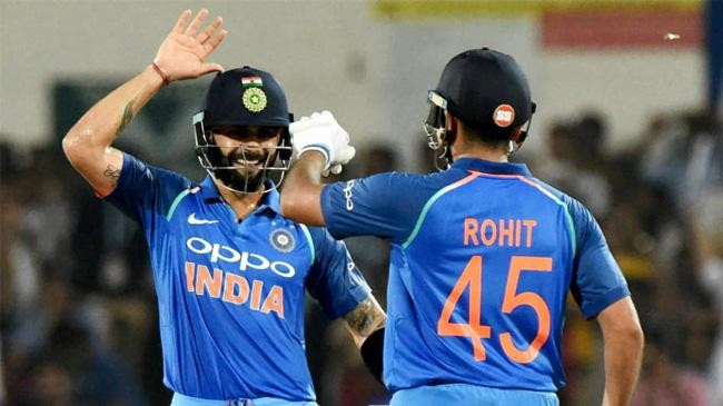 kohli and rohit 2