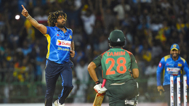 lasith malinga bowling odi