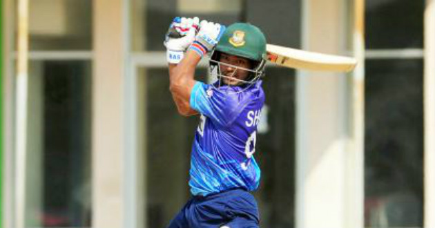 litton das while getting ton for abahani
