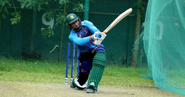 mahmudullah during a practice session on saturday