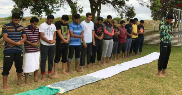 mahmudullah leading in prayers