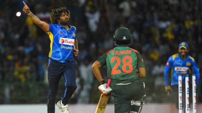 malinga bowls tamim with an inswinging yorker