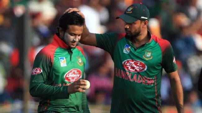 mashrafe and shakib 5