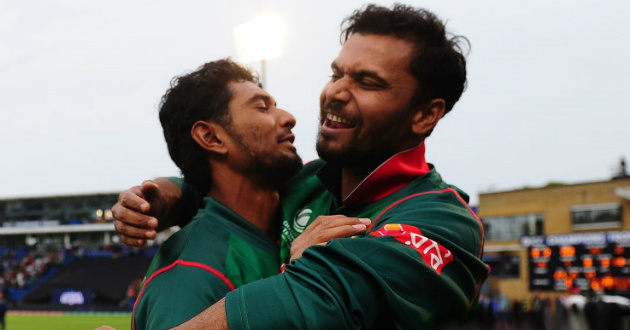 mashrafe mahmudullah hugging momment after winning against new zealand