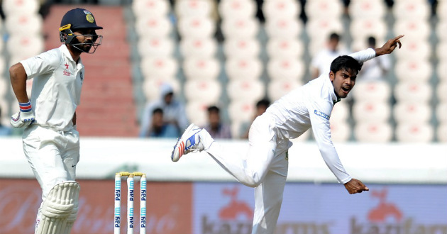 miraz bowling against india hyderabad