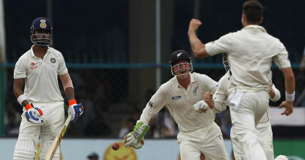 mitchel santner celebrating after taking wicket of lokesh rahul