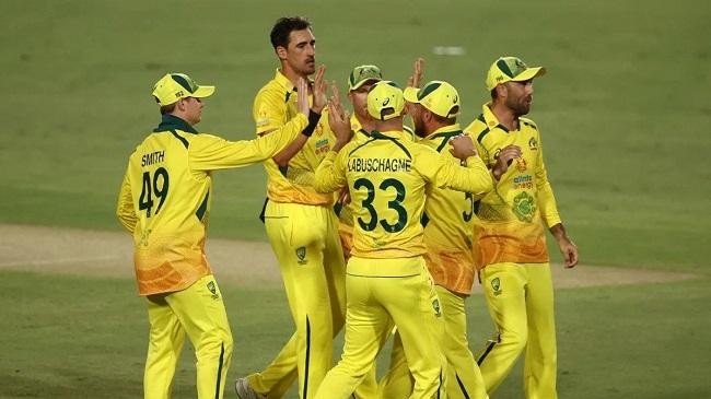 mitchell starc struck in the first over