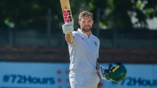 mulder scored his second test hundred