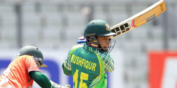 mushfiq scored 72 runs while mohammedan won their first dhaka league fixture