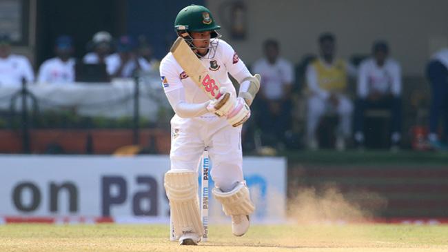 mushfiqur rahim flicks one on the leg side