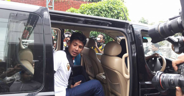 mustafiz backs to bangaldesh