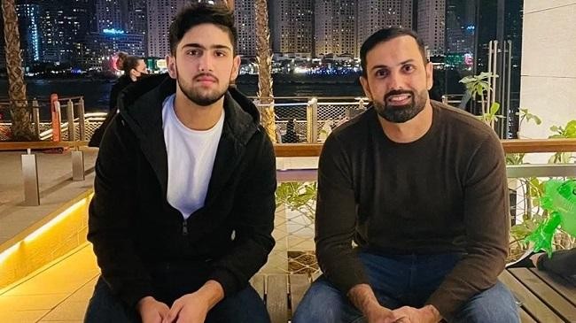 nabi with his son