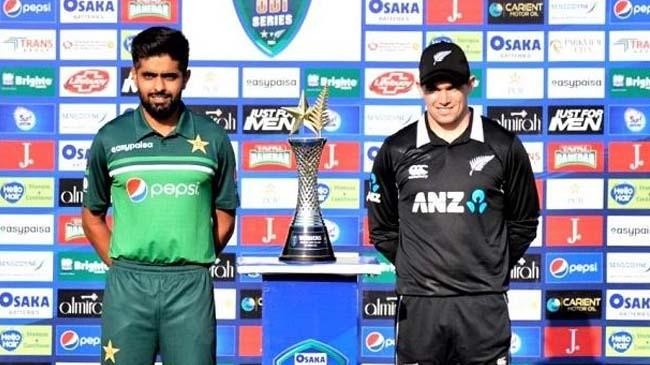pak and newzeland captains