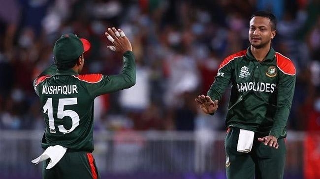 sakib and mushfiqur bangladesh team