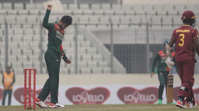 sakib celebrates a wicket 2021