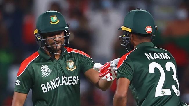shakib al hasan and mohammad naim oman vs bangladesh t20 world cup 2021