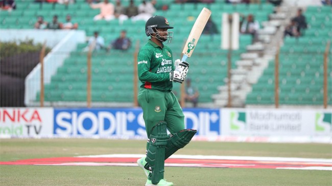 shakib al hasan goes back to pavilion