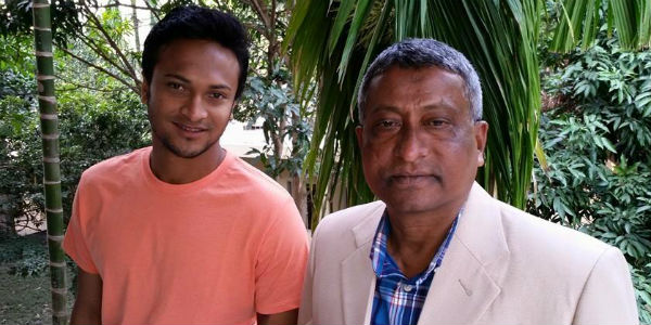 shakib al hasan with his father khandaker mashrur reza