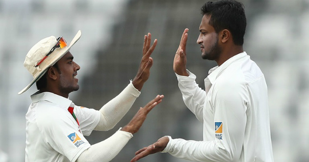 shakib and miraz took eight australians wickets